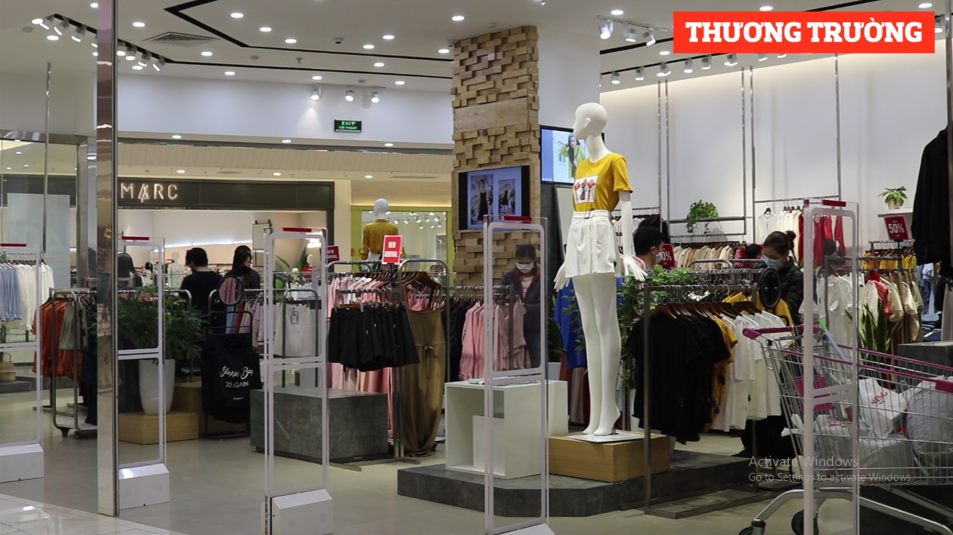 HÀ NỘI CÁC TRUNG TÂM THƯƠNG MẠI MỞ CỬA TRỞ LẠI SAU THỜI GIAN GIÃN CÁCH XÃ HỘI